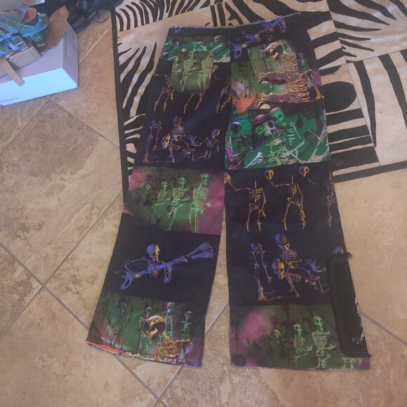 Dolls Kill Corpse Bride pants size XXL New - Picture 4 of 5